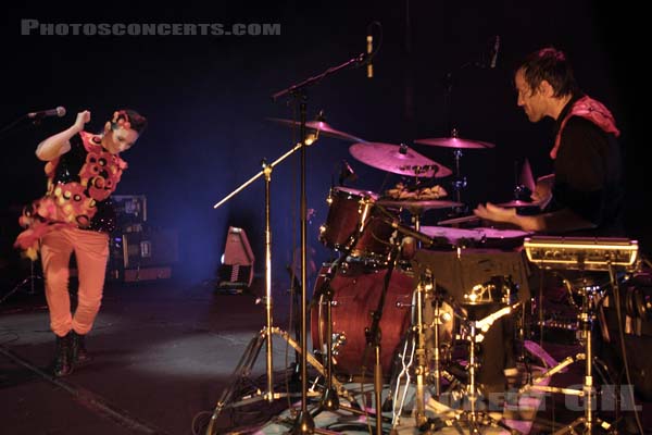 MY BRIGHTEST DIAMOND - 2011-11-29 - PARIS - Cafe de la Danse - Shara Worden